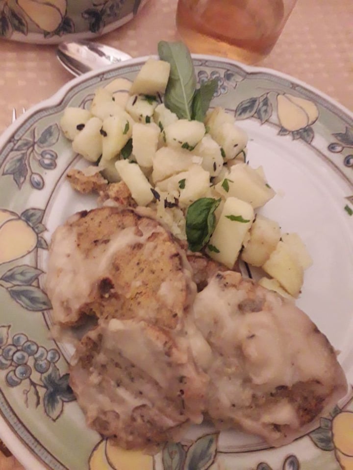 review photo of Apto Vegano Consciente Ensalada de papas especiadas shared by @longnajamonster on 25 Dec 2019 - review