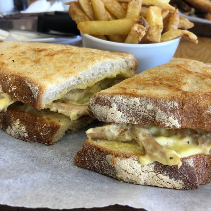 photo of Knead Bakery Toasted Classic Chicken Mayo shared by @mothercitymatt on  08 Jan 2022 - review