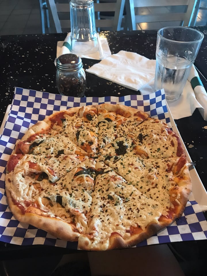 photo of EVERGREEN Organic Restaurant Cheeze Pizza shared by @sweetagave on  28 Jun 2019 - review