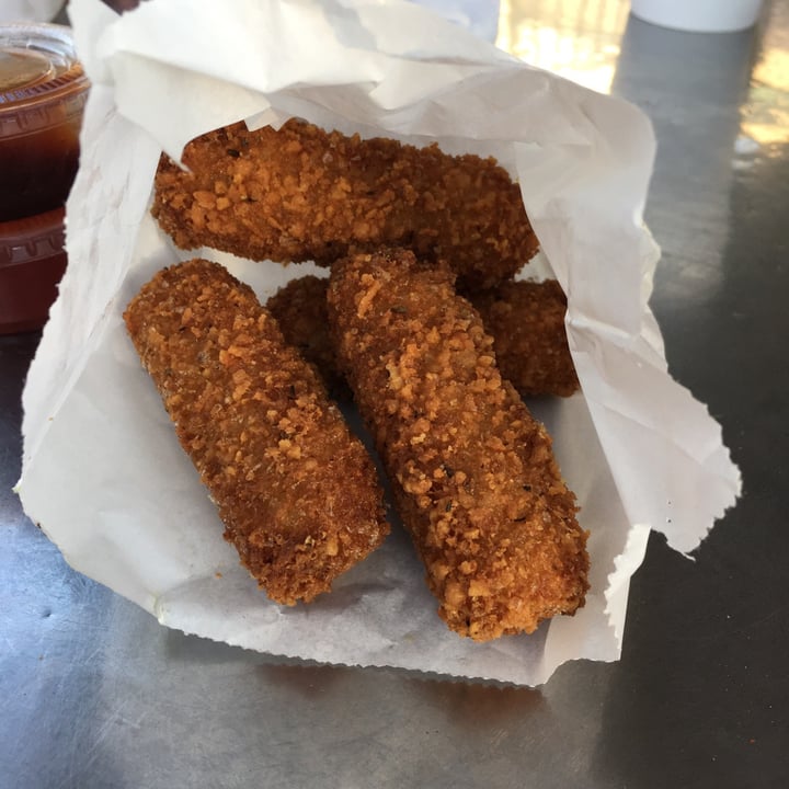 photo of Nice Guys 100% Vegan Nutzarella Sticks shared by @plant-eater on  11 Jun 2020 - review
