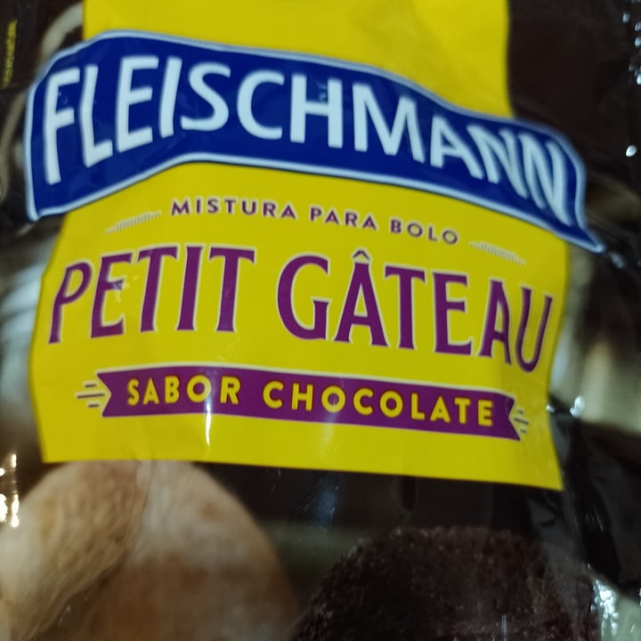 review photo of Fleischmann Massa pronta bolo shared by @claumilano on 12 May 2022 - review