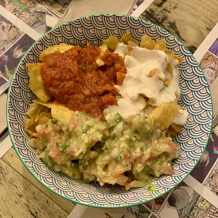 photo of Barallocas Totopos Con Salsas Veganas shared by @naivoncake on  11 May 2021 - review