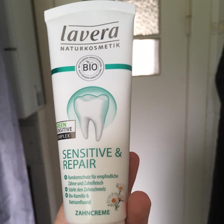 photo of Lavera Naturkosmetik Zahncreme basis sensitiv shared by @ciners on  19 May 2020 - review