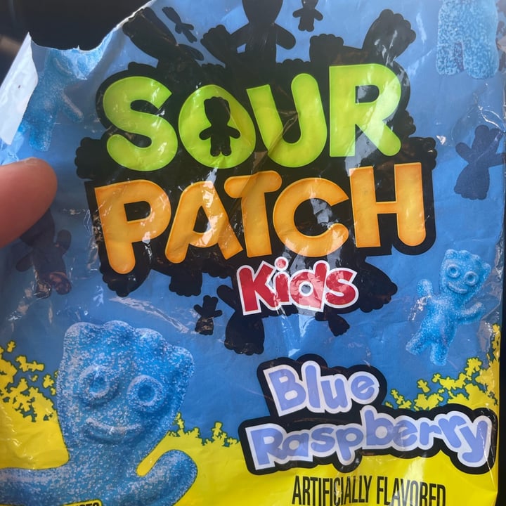 photo of Sour Patch Kids Blue Raspberry Sour Patch Kids shared by @razor on  24 Apr 2022 - review