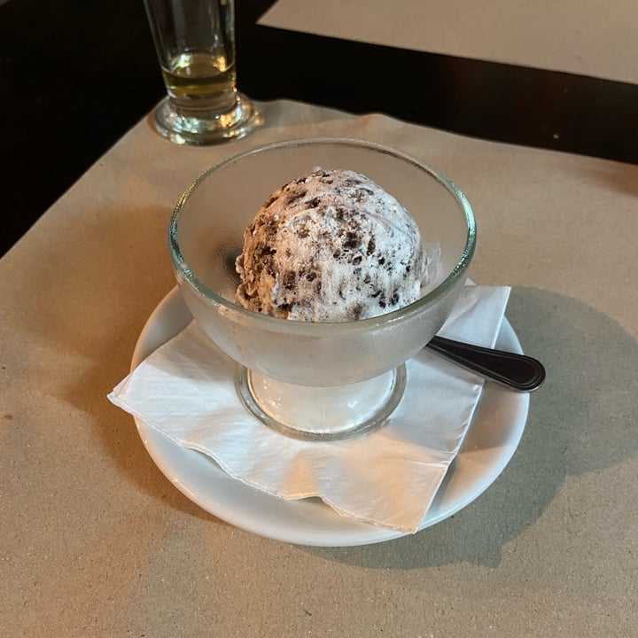 photo of Monnalisa Italian Restaurant Cookies & Cream Ice Cream shared by @dafnelately on  25 Nov 2021 - review