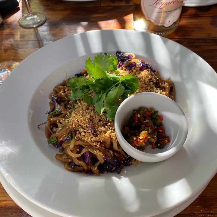 review photo of Basic Bistro Asian Bistro Stirfry shared by @kelsoeatskindly on 21 May 2022 - review