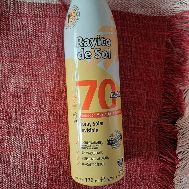 photo of Rayito de Sol Spray Solar Invisible Factor 70 BioActiv shared by @jacquicalv on  02 Mar 2021 - review