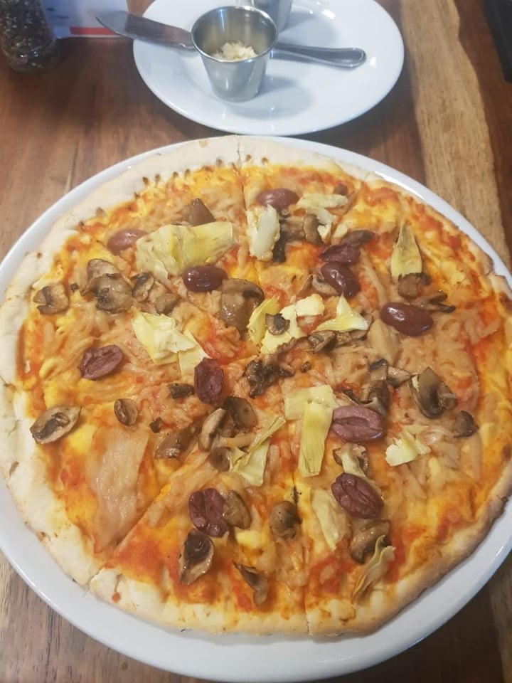 photo of Lupa Osteria Bedfordview Vegan Pizza shared by @veganmax on  21 Aug 2019 - review