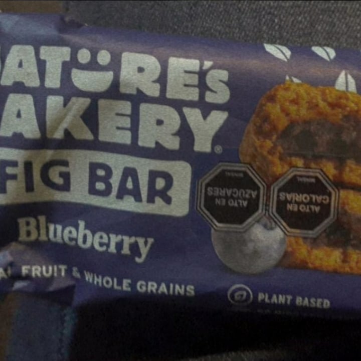 photo of Nature's Bakery Blueberry Fig Bar shared by @catalinafg on  26 May 2020 - review