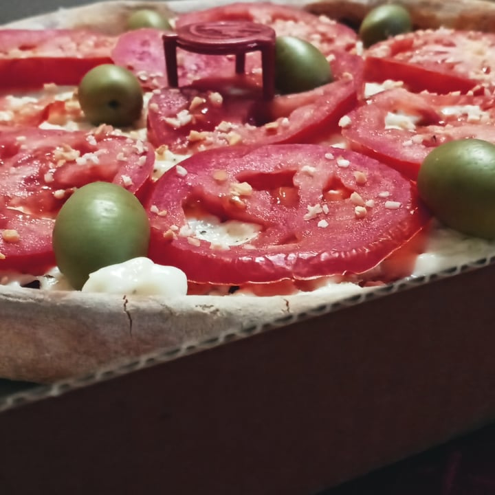 review photo of Olivia Pizzas y Empanadas Pizza Napolitana shared by @elsultandelsur on 04 Dec 2020 - review