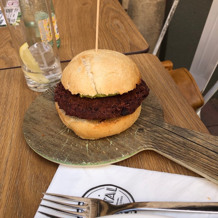 review photo of La Capital Burgers veganas shared by @fergc on 25 Jul 2021 - review