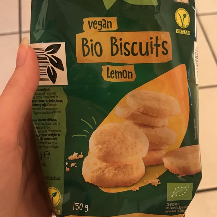 photo of Vemondo Bio biscuits lemon shared by @annabiancardi on  13 Jan 2022 - review