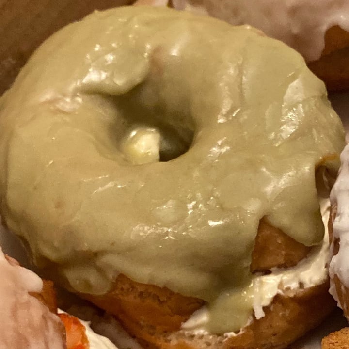 photo of The Moody Donut Dona matcha shared by @estefaniagoram on  29 Sep 2020 - review