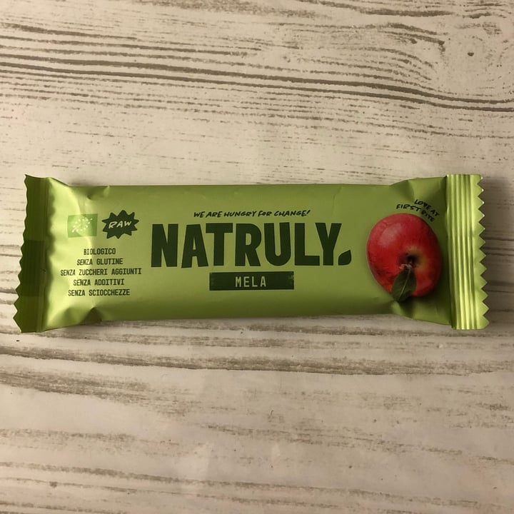 review photo of Natruly Barrita de manzana shared by @aletede01 on 16 Apr 2022 - review