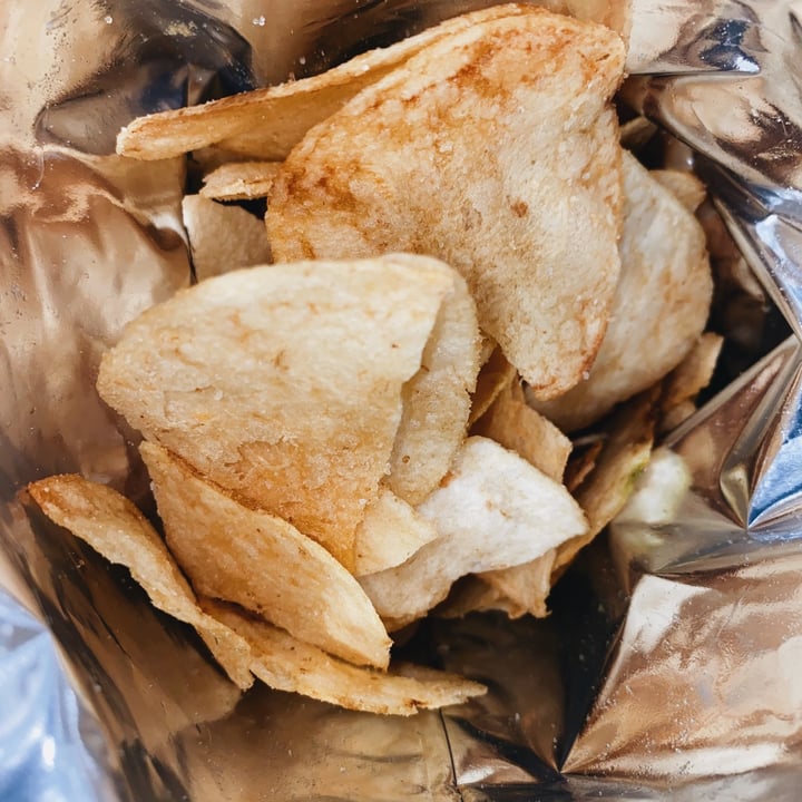 photo of Luke’s Organic White truffle and sea salt potato chips shared by @astxnto on  19 May 2021 - review