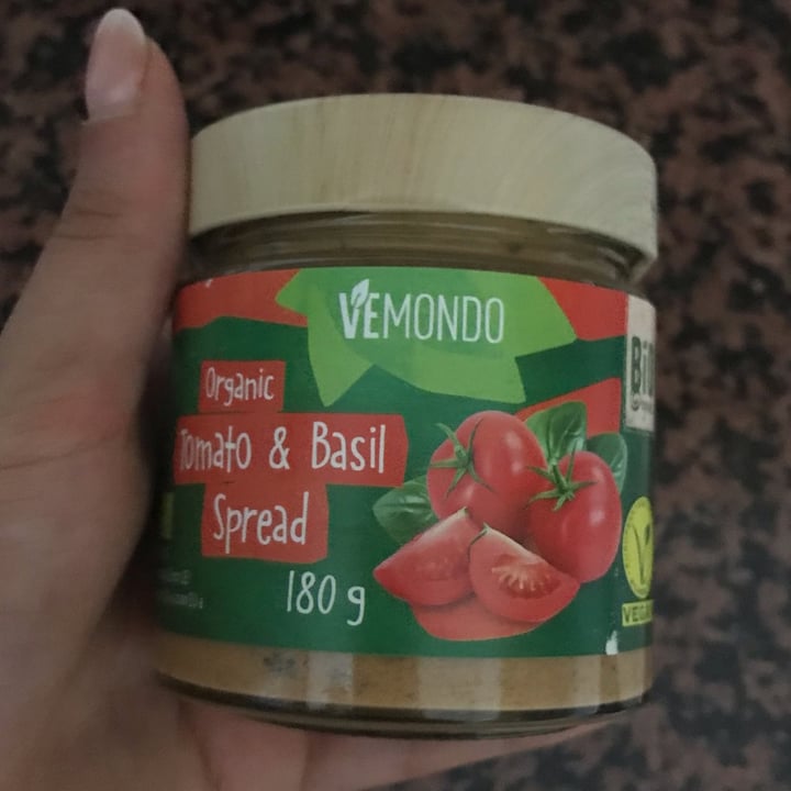 photo of Vemondo Tomato & Basil Spread shared by @fravita on  15 Aug 2022 - review