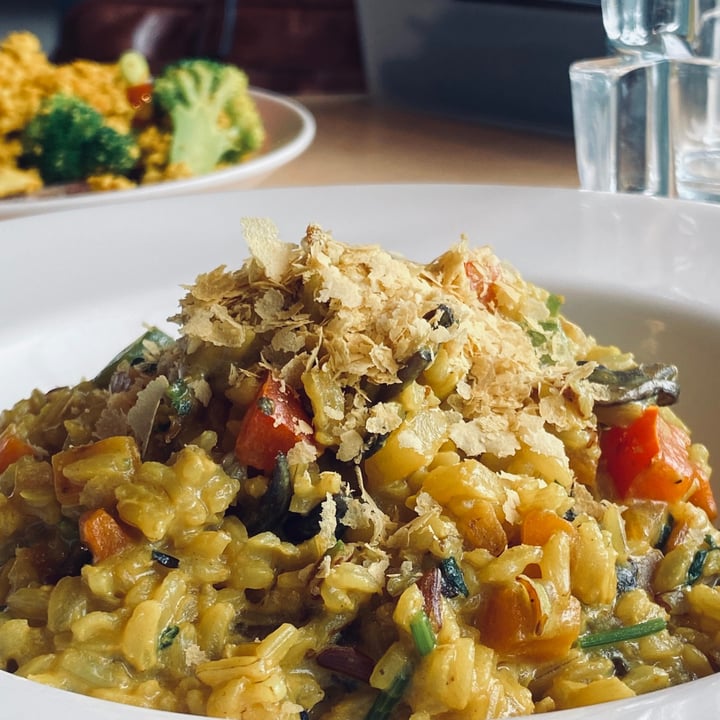 photo of Real Food Mushroom and Tumeric “Risotto” shared by @rushitshah08 on  20 Aug 2021 - review