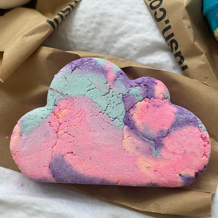 review photo of LUSH Fresh Handmade Cosmetics Sleepy Bubble Bar shared by @marijacarter on 04 Feb 2022 - review