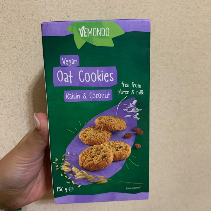 photo of Vemondo  Vegan Oat Cookies Raisin & Coconut  shared by @rob27 on  04 Sep 2022 - review