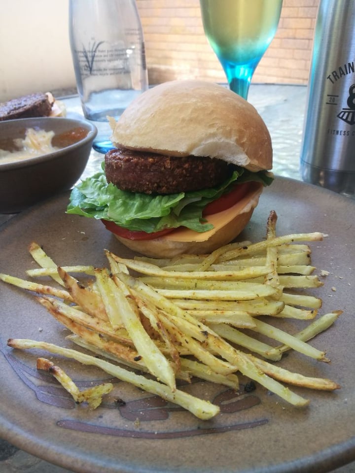 photo of Beyond Meat Beyond Burger Plant-Based Patties shared by @ethicallyeverafter on  24 Feb 2020 - review