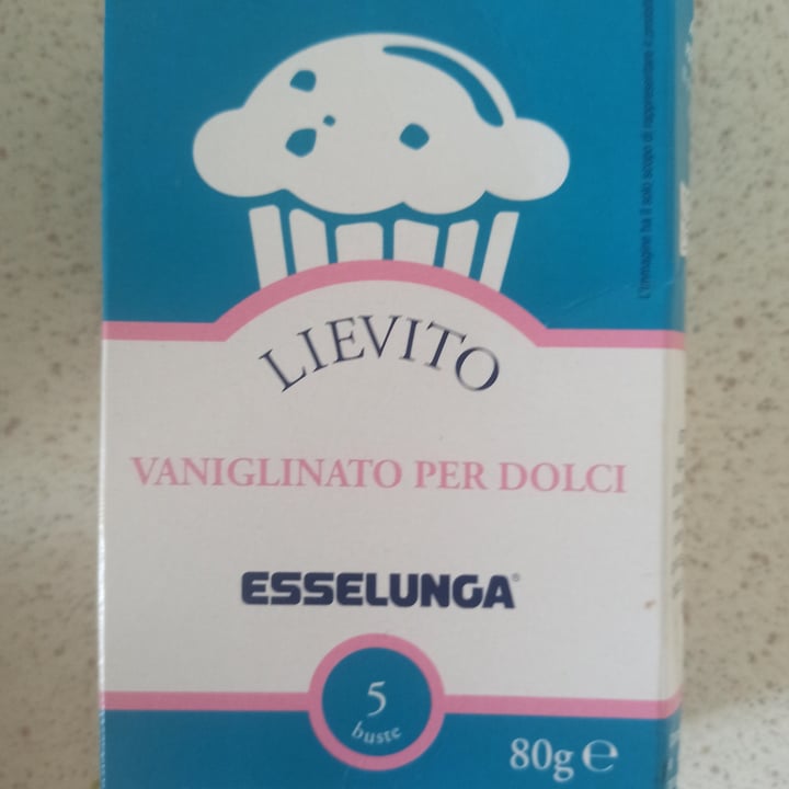 review photo of Esselunga Lievito Vanigliato Per Dolci shared by @annavi5 on 13 Apr 2022 - review