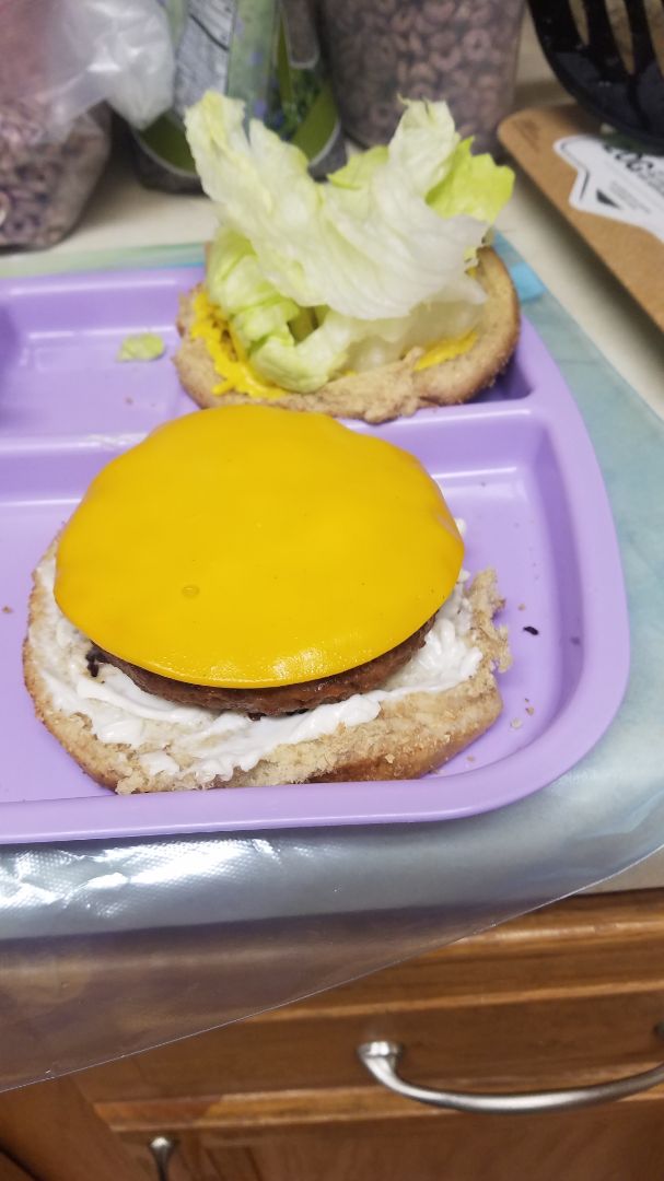 review photo of Daiya American Style Slices shared by @jademai2002 on 08 Jan 2020 - review