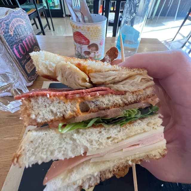 Photo of the dish “Sandwich Club”