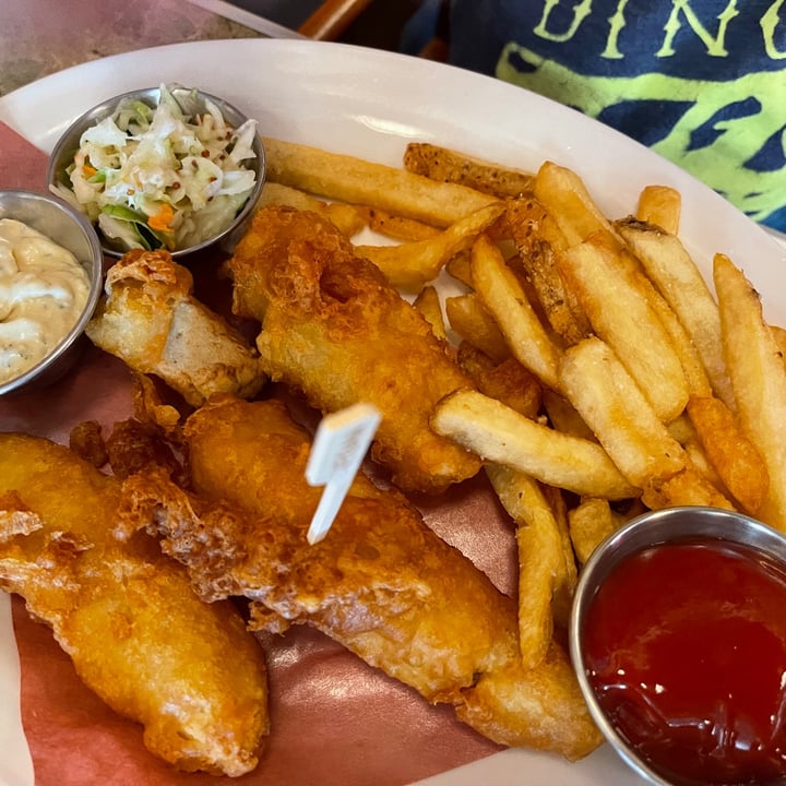 review photo of Beertown Public House Barrie Fish and Chips shared by @tinyt1617 on 25 Jul 2021 - review