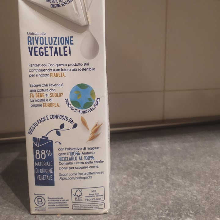review photo of Alpro Shhh...Questo Non è Latte (CLASSICO) shared by @monica260317 on 25 Nov 2022 - review