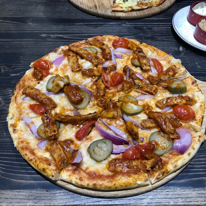 photo of Panarottis Table Bay Vegan Al Capone shared by @zsuz on  15 Sep 2021 - review