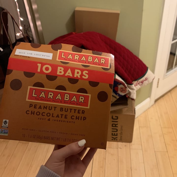 review photo of Larabar Peanut Butter Chocolate Chip shared by @livriley on 31 Dec 2020 - review