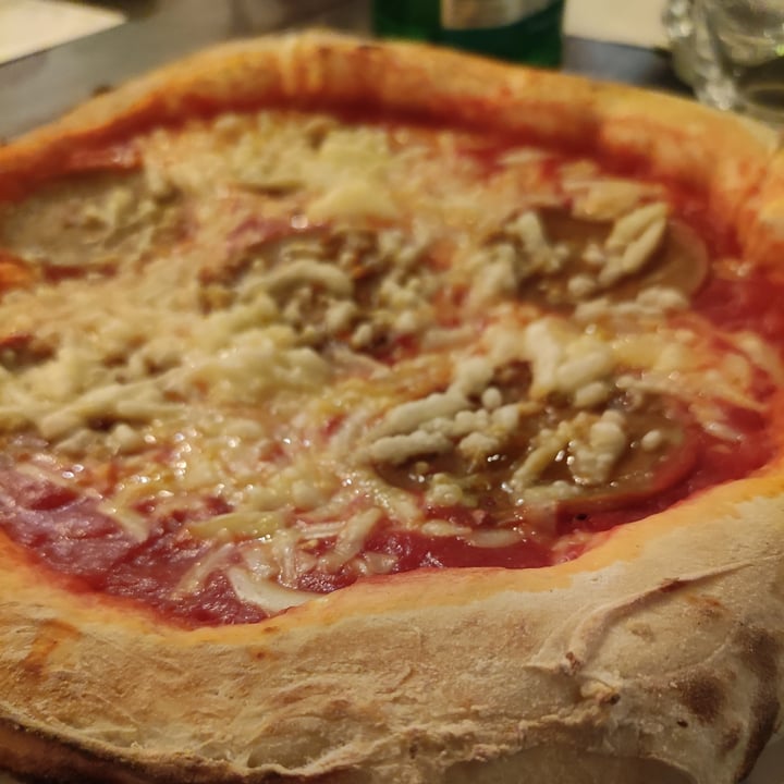 photo of Origano Pizza diavola shared by @zozzonevegano on  24 Jun 2022 - review