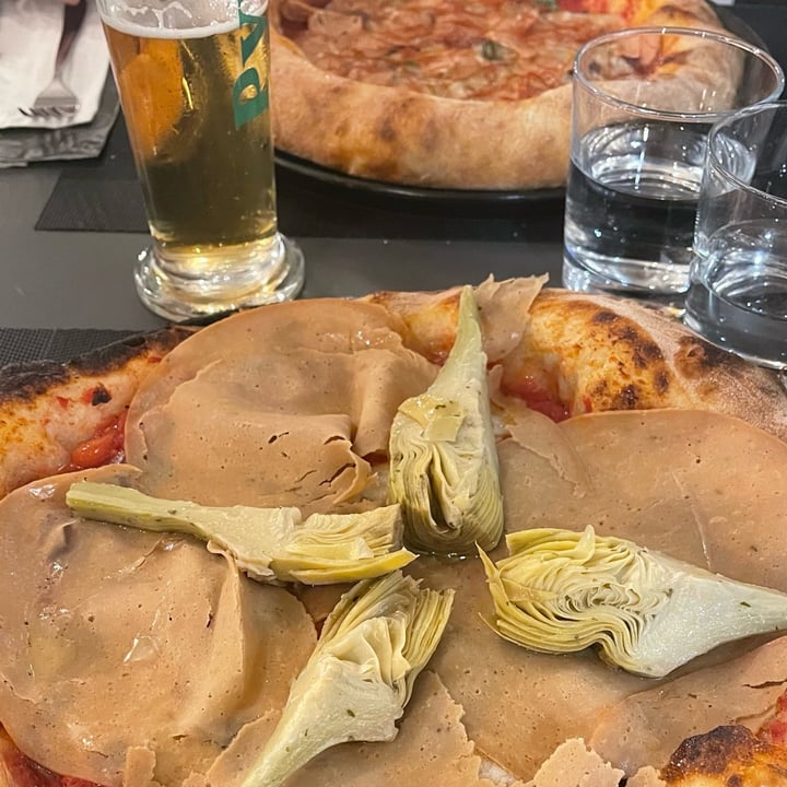 photo of Pizzeria "I Partenopei" Brescia DellaVeg shared by @samanthaborella on  10 Sep 2022 - review