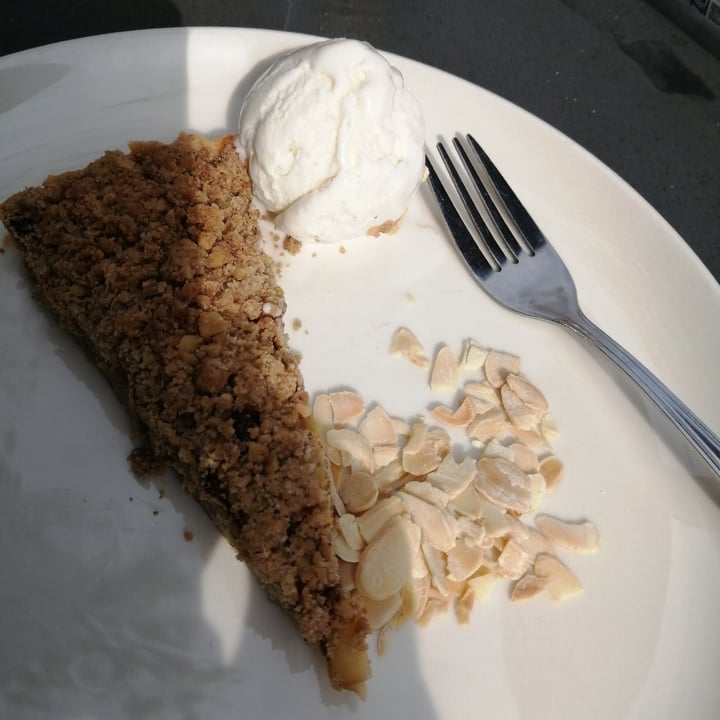 photo of Jonkershuis Restaurant South Africa Apple Crumble shared by @beverley77 on  16 Sep 2022 - review