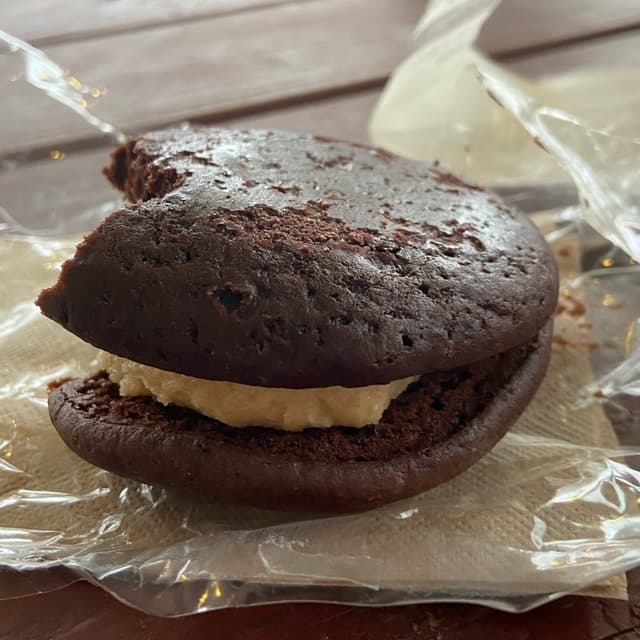Photo of the dish “Chocolate peanut butter whoopie pie”