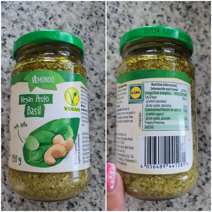 photo of Vemondo Vegan pesto alla Genovese shared by @evahernandezmartinez on  23 Oct 2021 - review