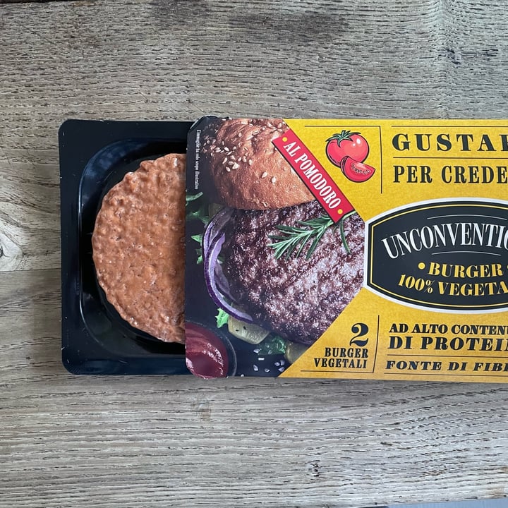 review photo of Unconventional Burger Vegetale Al Pomodoro - Tomato Burger shared by @caramedo on 15 Dec 2021 - review