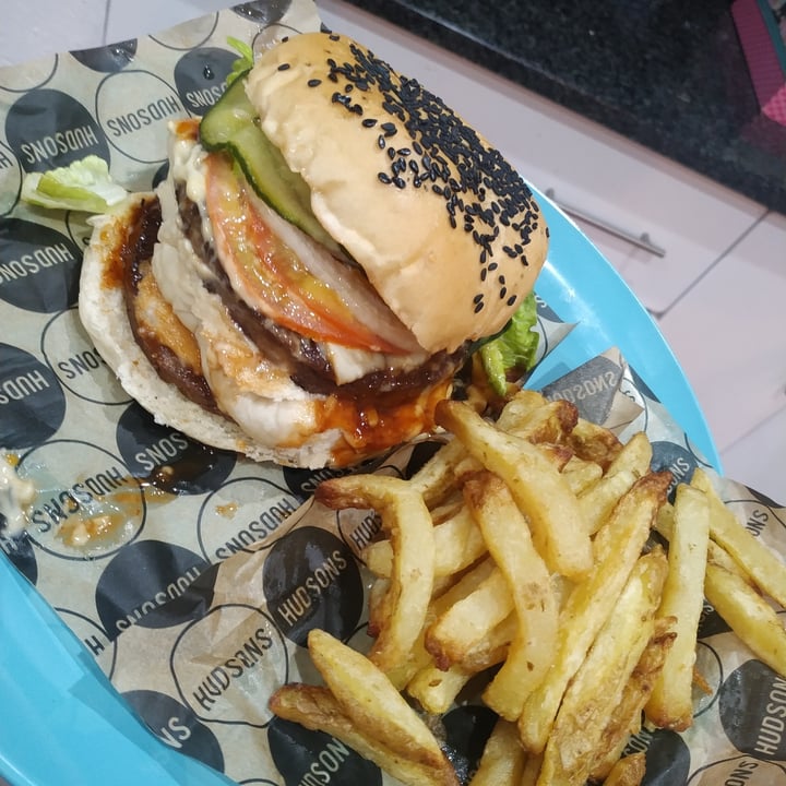 photo of Hudsons The Burger Joint (Hazelwood) The Infinity shared by @tamaranne on  25 May 2020 - review