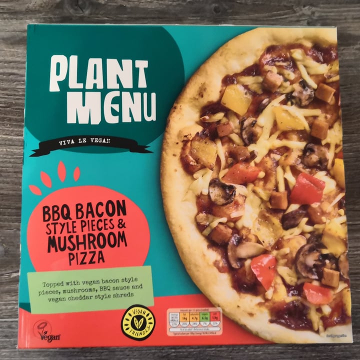 photo of Plant Menu BBQ Bacon Style Pieces & Mushroom Pizza shared by @pigsarecutex on  03 Jul 2021 - review