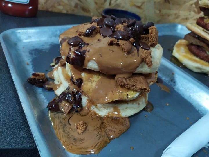 photo of Take A Veg Pancakes (Chocolate and Biscoff) shared by @tamacun on  03 Apr 2020 - review