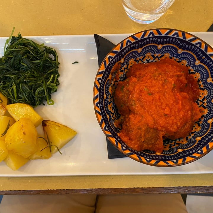 photo of Origano Trevi Polpette al sugo vegan shared by @danielallocco on  03 Sep 2022 - review