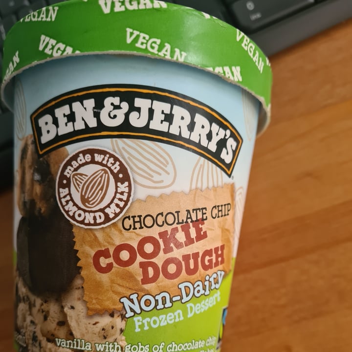 photo of Ben & Jerry's Chocolate Chip Cookie Dough Chunks Snackable Dough shared by @rajeve on  16 Jul 2021 - review