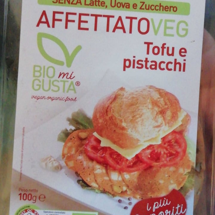 photo of Biomigusta Affettato VEG Tofu E Pistacchi shared by @alelias on  04 Apr 2021 - review