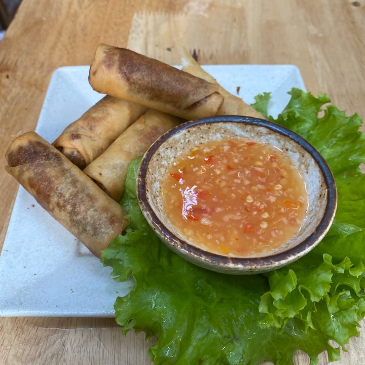 photo of Bong Bonlai Spring Rolls shared by @thatveganyogini on  23 Jan 2021 - review