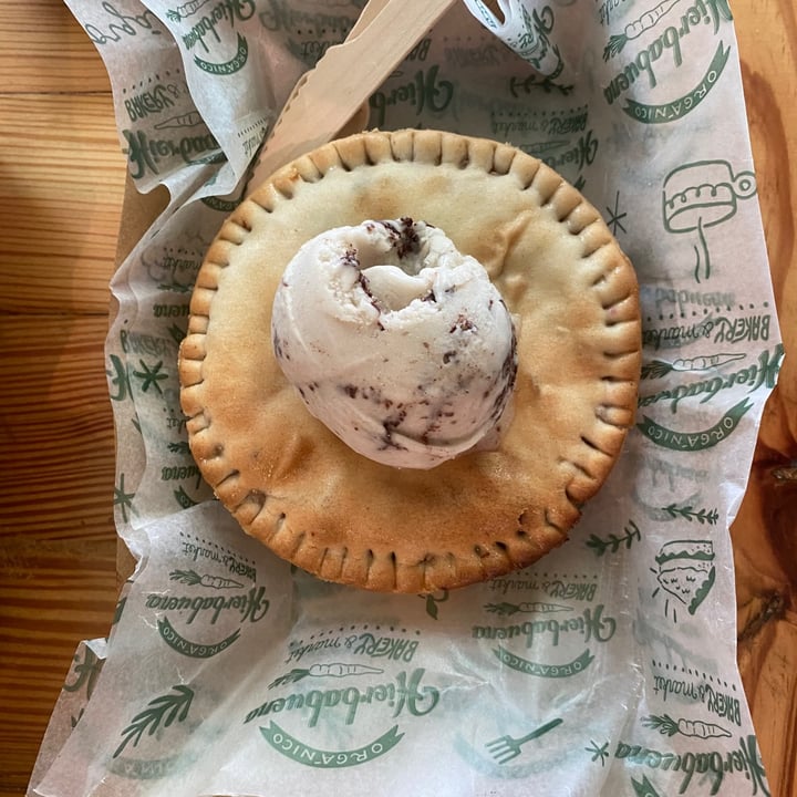 review photo of Hierbabuena Apple Pie Con Helado shared by @naranjaypomelo on 14 Mar 2021 - review