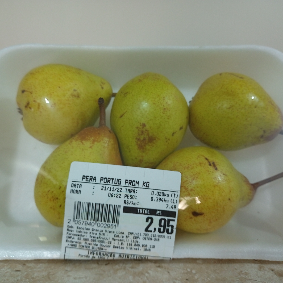 Pera Portuguesa from Sacolão da Saúde - Granja Viana - Vegan Product ...
