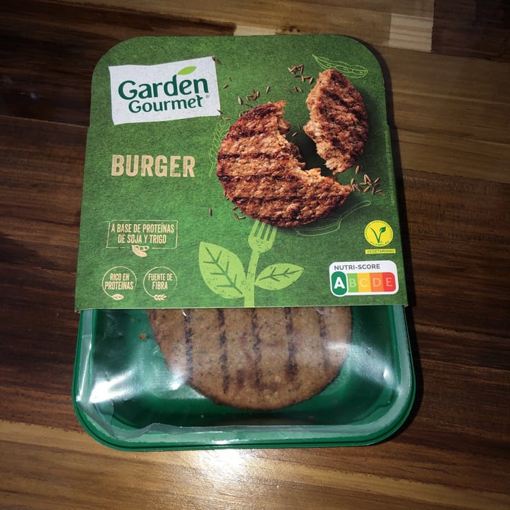 review photo of Garden Gourmet Hamburguesa Clasica shared by @lolabllsr on 08 Sep 2020 - review