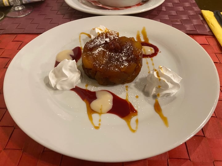 photo of Le Potager du Marais Tarte tatin shared by @audrey4animals on  05 Apr 2020 - review