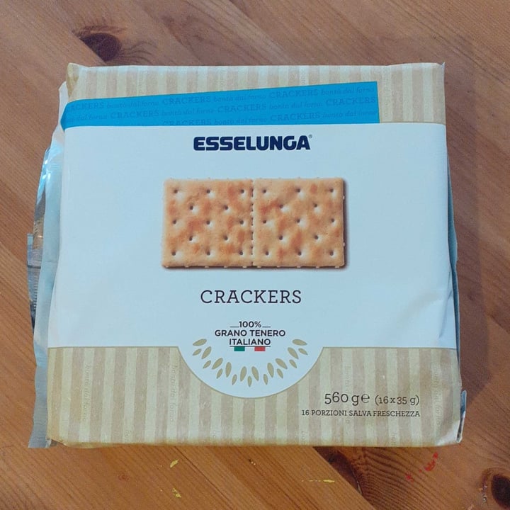 photo of  Esselunga Crackers shared by @blupola on  01 Aug 2022 - review