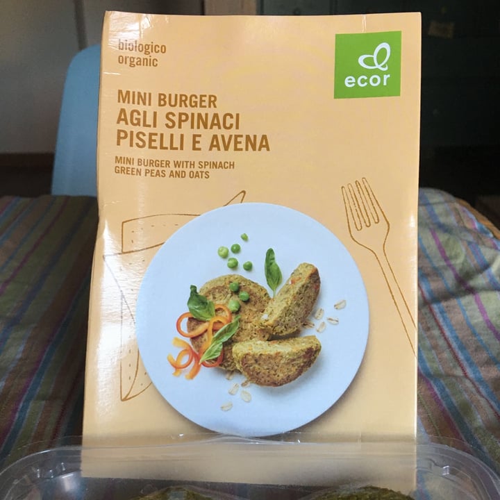 photo of Ecor Mini Burger Agli Spinaci Piselli e Avena shared by @zingarha on  27 May 2021 - review